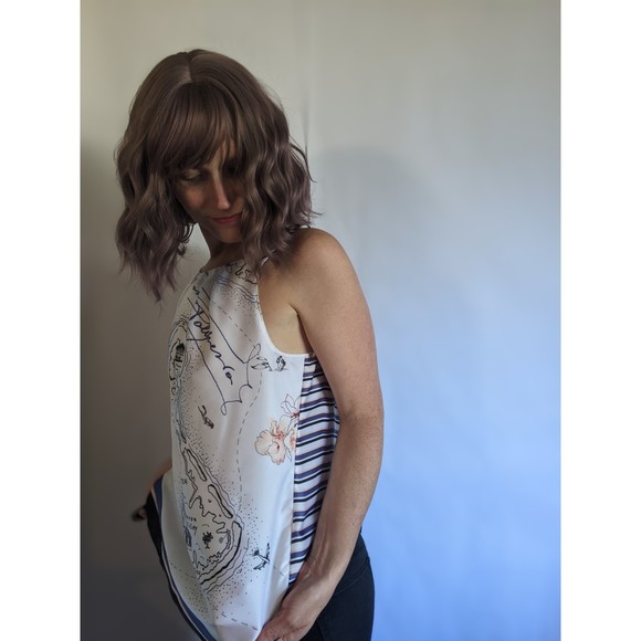 Pacific Ocean travel print. Halter top. WHBM sz M - Picture 5 of 11